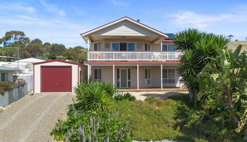 Valley Views - 11 Woodgate Road