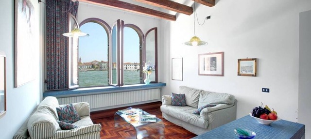 Venice, Giudecca, comfortable apartment for 5 with a magnificent view of the can