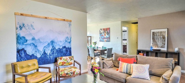 Vibrant ABQ Adobe Den: Mtn Views, Walk to Park!