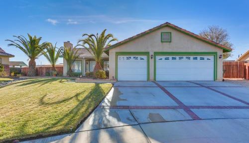 Victorville Home w/Fenced Backyard + Patio!