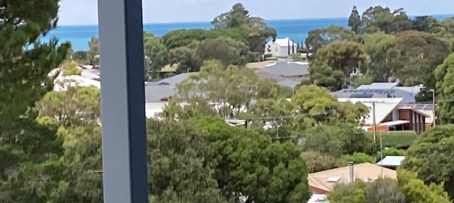 Views, space and tranquility with bay and beach close by