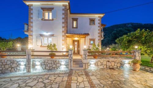 Villa Aurora