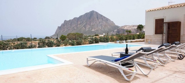 Villa Beatrice con piscina