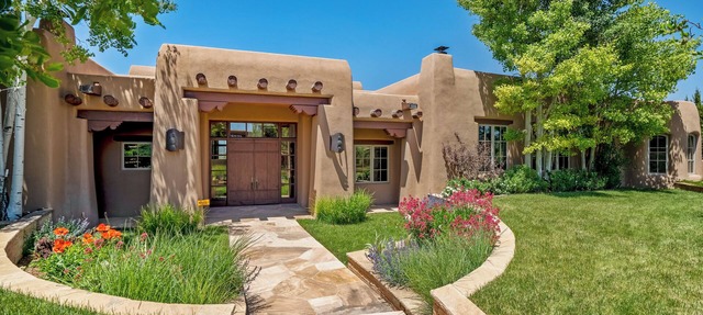 Villa Campanas | Luxury Home with Mountain Views
