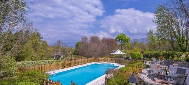 Villa Collina: Stunning 5 bedroom villa with pool