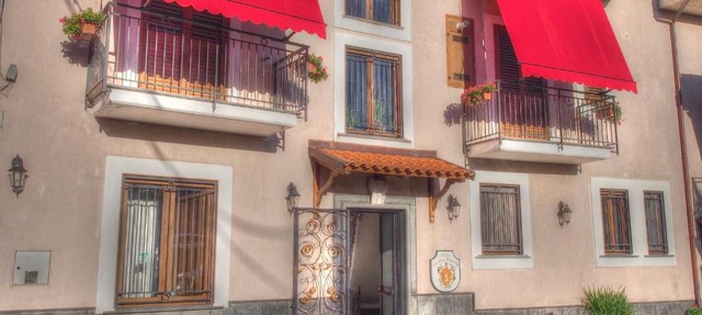 Villa Donna Fausta