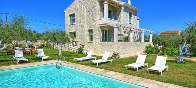 Villa Elaia – Vacation villa with private pool in Corfu, Greece