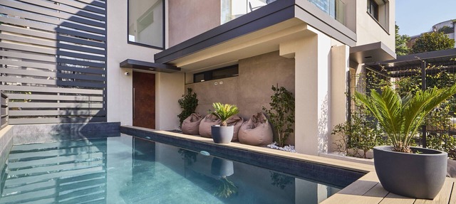Villa GIO’s ELITE: Design Villa with Pool and VIP Services near Monza Racetrack