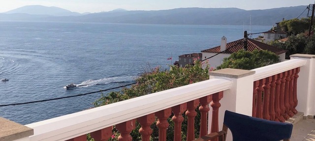 Villa Hydra Estrella
