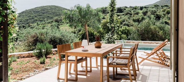 Villa Hydraline, 2 BDR, Private Pool and Garden, Furnished Terrace, Vathy,.