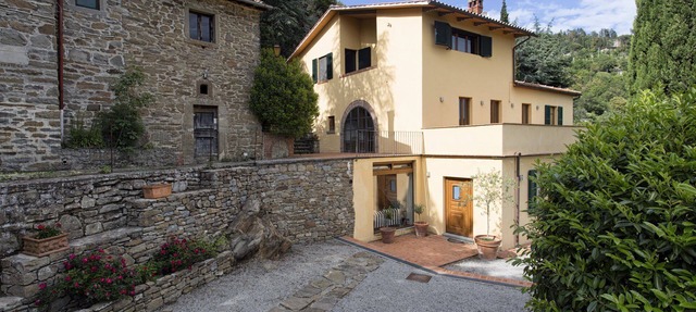 Villa in Torreone with 4 bedrooms sleeps 10