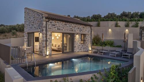 Villa Ioannis - With Private Heated Pool