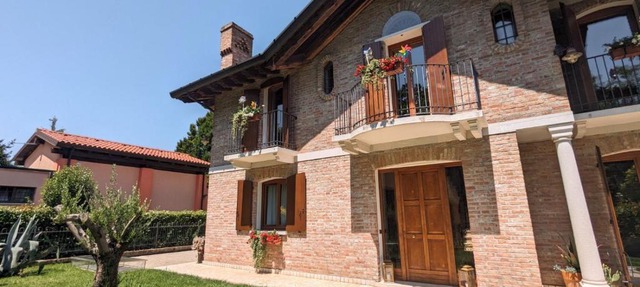 Villa Iris