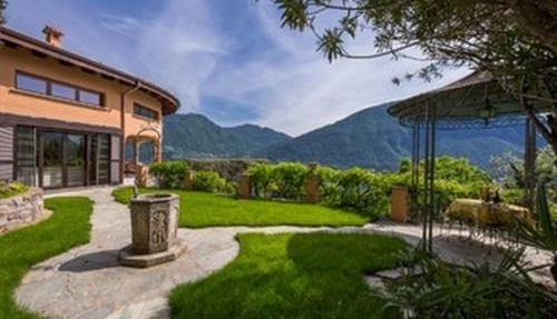 Villa Isola Verde