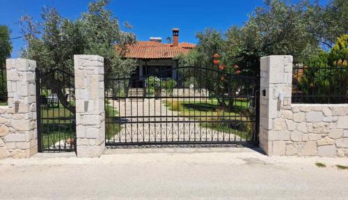 Villa Joy