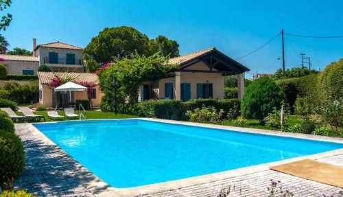 Villa Loukia
