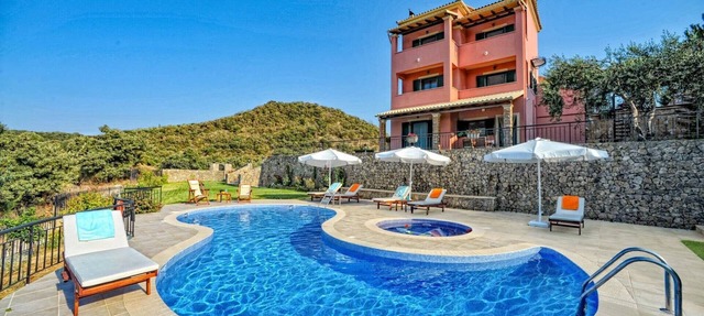 Villa Mare e Monte by Villa Plus