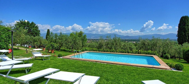 Villa Marusca – Villa with a private pool and panoramic views in Tuscany