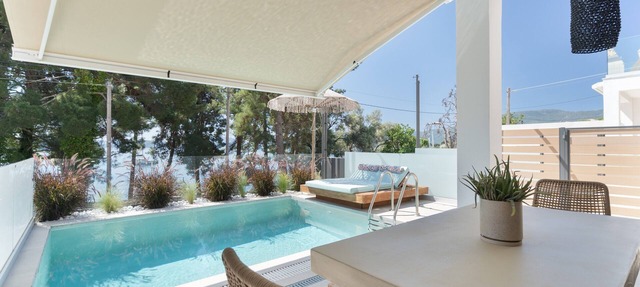 Villa 'Mella Roa - Onyx' with Sea View, Wi-Fi and Air Conditioning
