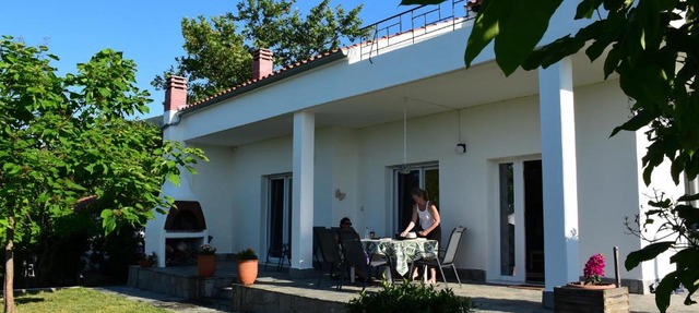 Villa Monte Kariotes