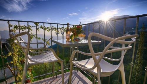 Villa Ornella, La Terrazza - Theater Home