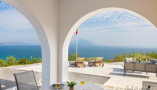 Villa Paradiso - Breathtaking Seaview