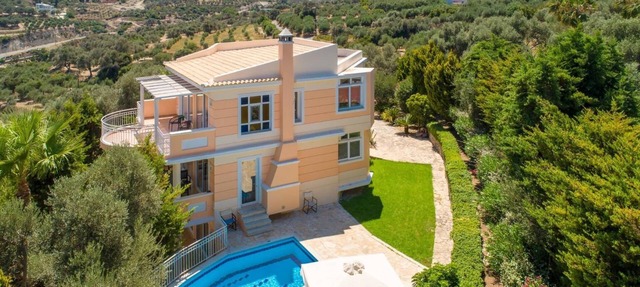 Villa Pelagos - Five Bedroom Villa, Sleeps 10