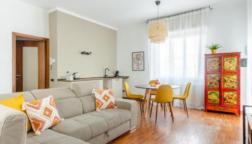 Villa SuperNova
