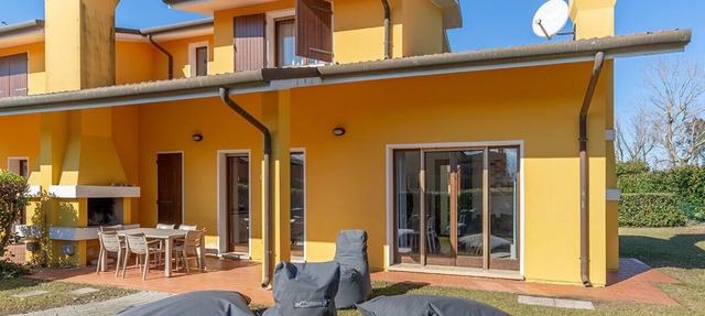 Villa V4 COM - Three Bedroom Villa, Sleeps 6