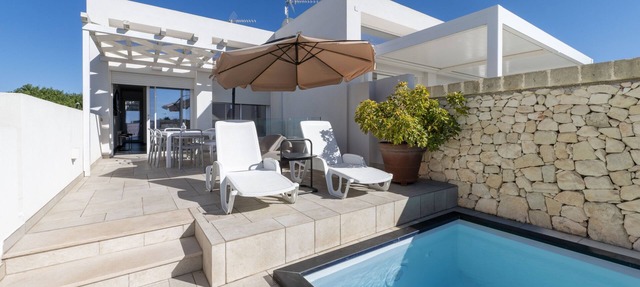 Villa 'Venza , Salento' with Sea View, Wi-Fi and Air Conditioning
