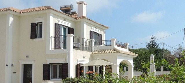 Villa With Private Pool, Stunning Views Of Sea And Mountain