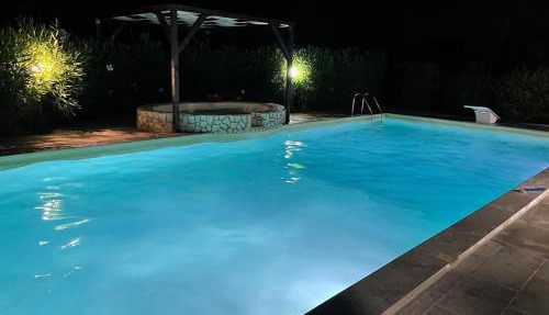 Villa with private pool & garden in Southern Italy