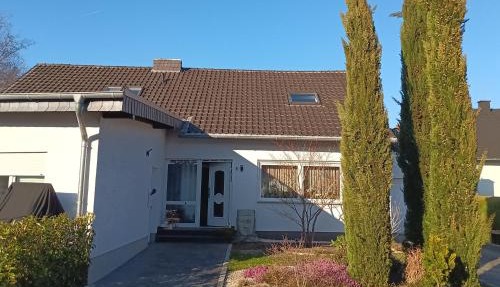 Voll ausgestattete 78 qm Wohnung zur Alleinnutzung