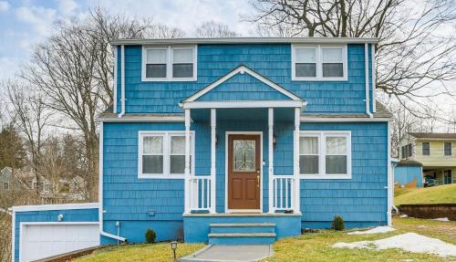 Walk to Lake Hopatcong: Vibrant Home w/Deck!