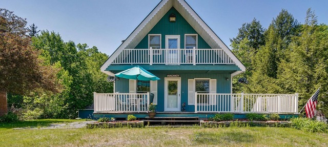 Washington Vacation Rental w/Lake Access & Grill!