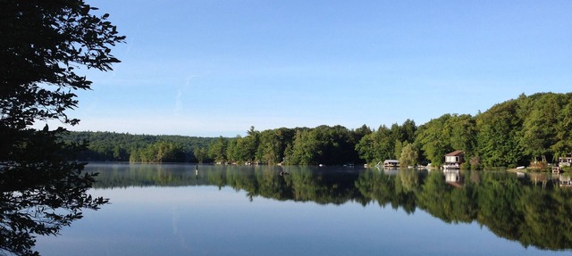 Waterfront Cottage with Large Dock