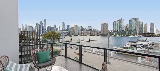 Waterfront Docklands |Marina &City Views |5B+Lift