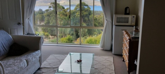 Waterview Gardens B&B