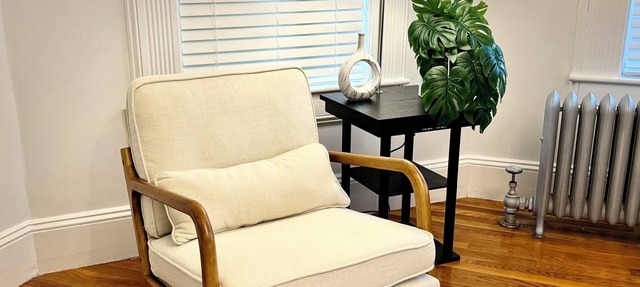 Welcome to Walnut Oasis, a historic apartment home located in the North End!