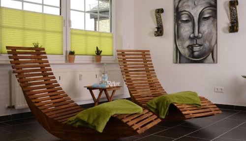 Wellness-Ferienwohnung-EifelErnstbergblick 1