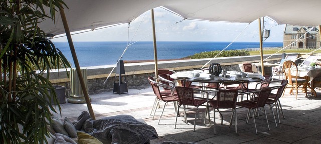 Wheal Chase, B&B - a hotel room that sleeps 4 guests in 1 bedroom