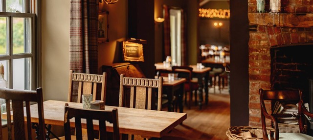 Wheatacre White Lion