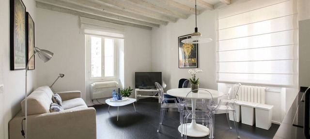 White and Blue Suite
