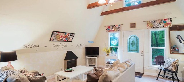 Windsong Chalet