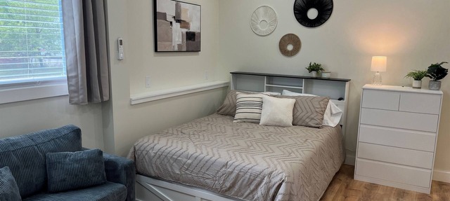 Winney Hill Studios #3 of 8 - Full Renovation, 1 mile to ASV