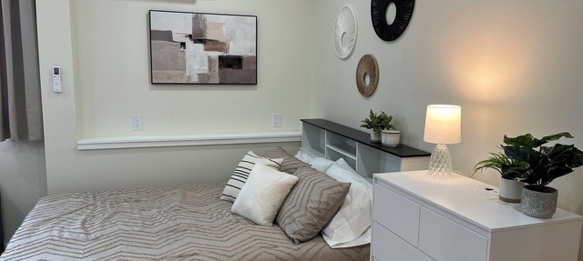 Winney Hill Studios #4 of 8 - Full Renovation, 1 mile to ASV