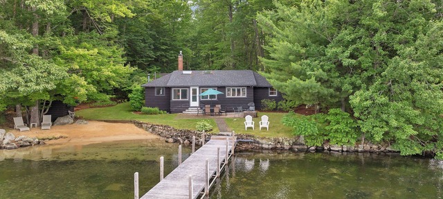 Winnipesaukee Log Home Sand Beach South Exposure Views Sleeps 8