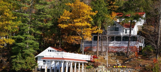 Winter Home on Lake George 4 bedrooms. 3 bathrooms. Screened porch