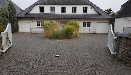 Wohnen im Souterrain einer Villa