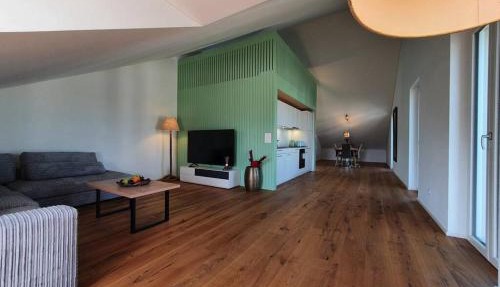 Wohnstation DIAMOND SUITE